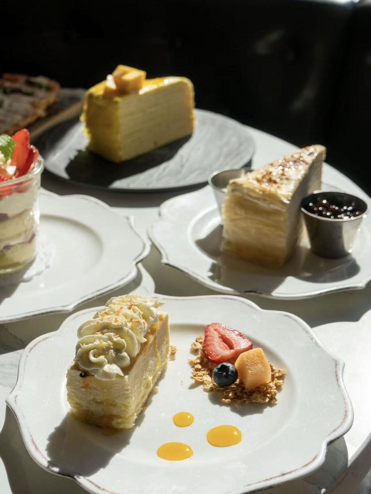 Scroller Pastry